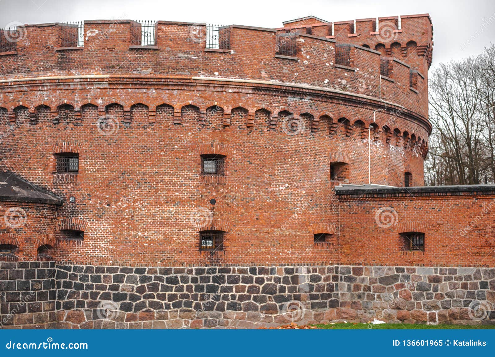 https://mdw-travel-data-us-east-1.s3.amazonaws.com/img/country/Russia/Terrace-of-the-Don-Tower/img_02.jpg