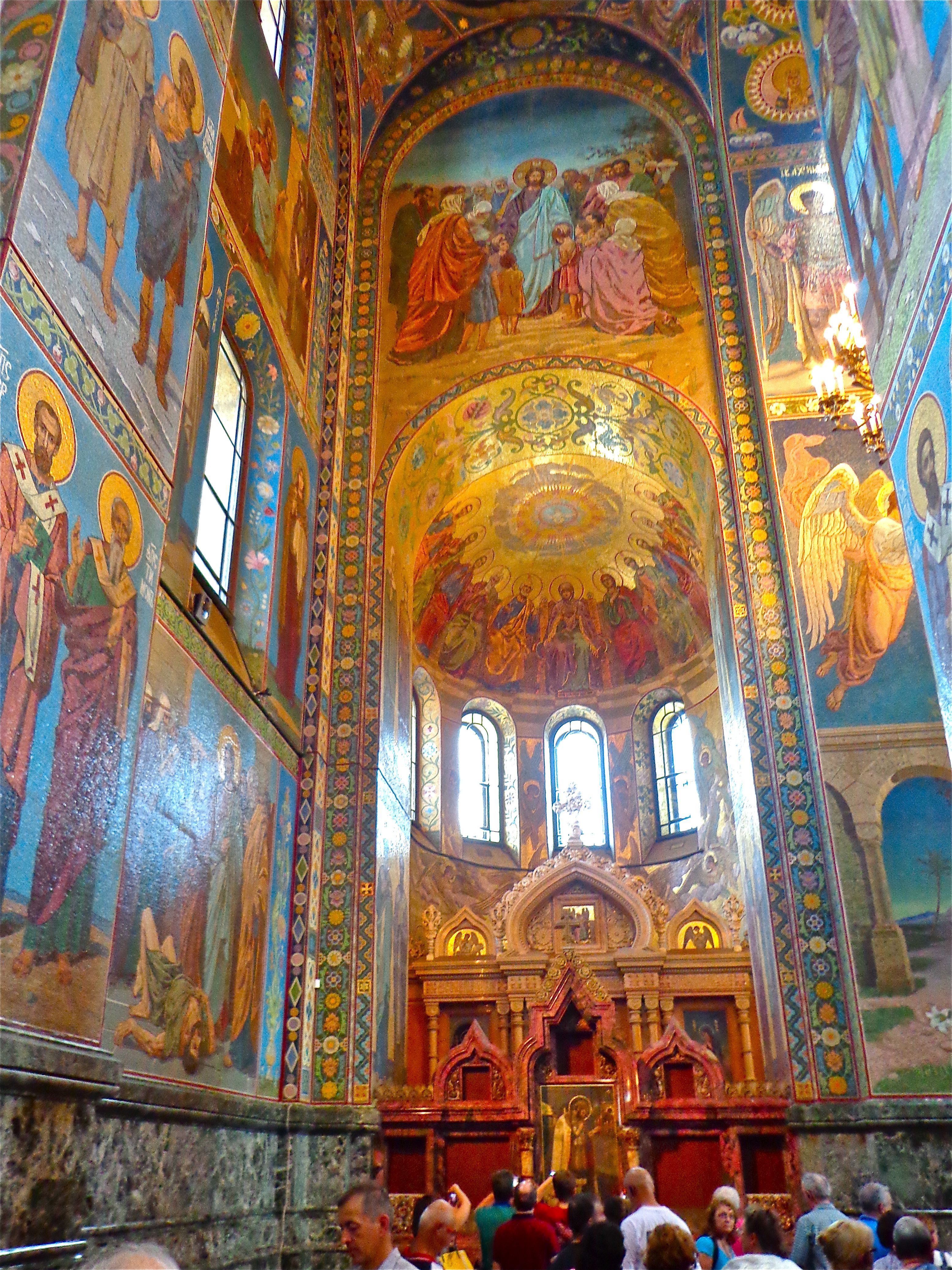 https://mdw-travel-data-us-east-1.s3.amazonaws.com/img/country/Russia/The-Church-on-the-Blood/img_02.jpg