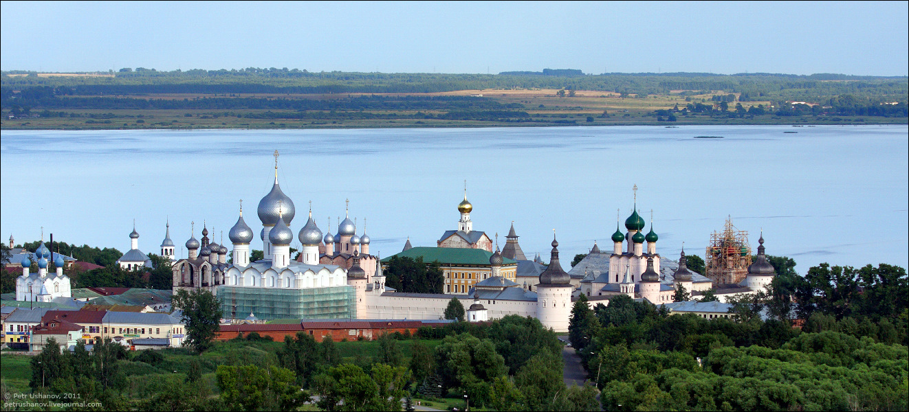 https://mdw-travel-data-us-east-1.s3.amazonaws.com/img/country/Russia/Uglich-State-Historical-Architectural-and-Art-Museum-Reserve/img_03.jpg