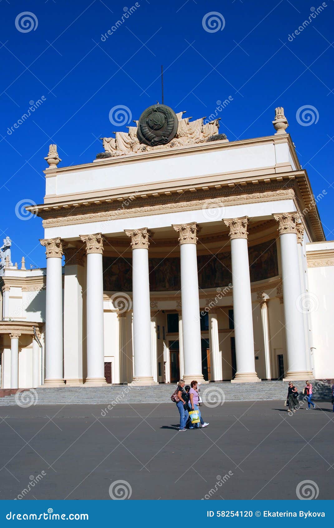 https://mdw-travel-data-us-east-1.s3.amazonaws.com/img/country/Russia/VDNH--Exhibition-Center-/img_02.jpg