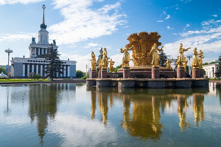 https://mdw-travel-data-us-east-1.s3.amazonaws.com/img/country/Russia/VDNKh-Cosmonautics-Museum/img_02.jpg