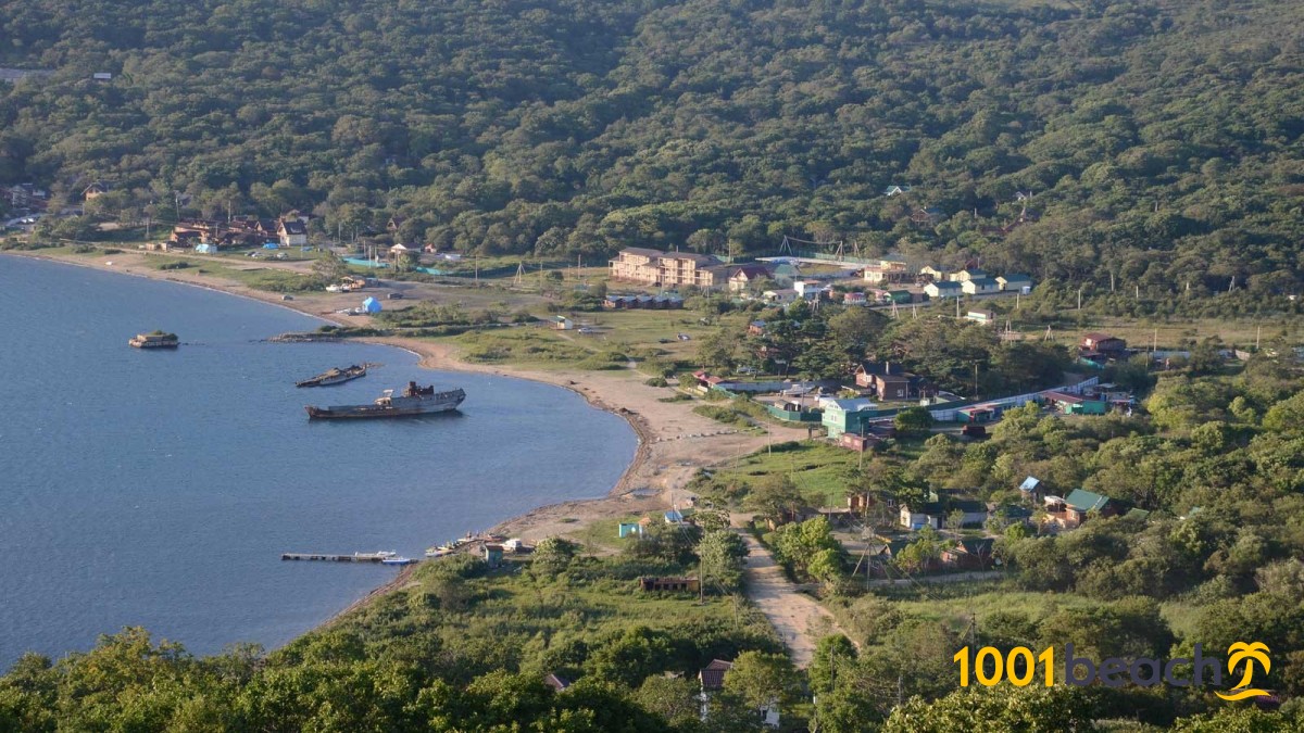 https://mdw-travel-data-us-east-1.s3.amazonaws.com/img/country/Russia/Vityaz-Bay/img_02.jpg