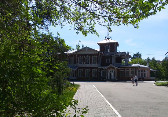 https://mdw-travel-data-us-east-1.s3.amazonaws.com/img/country/Russia/Vladimir-Sukachyov-Estate-Museum/img_00.jpg