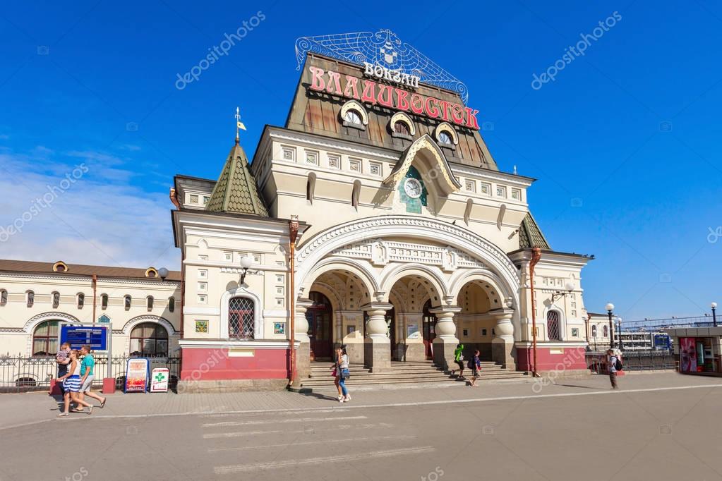 https://mdw-travel-data-us-east-1.s3.amazonaws.com/img/country/Russia/Vladivostok-Railway-Station/img_02.jpg