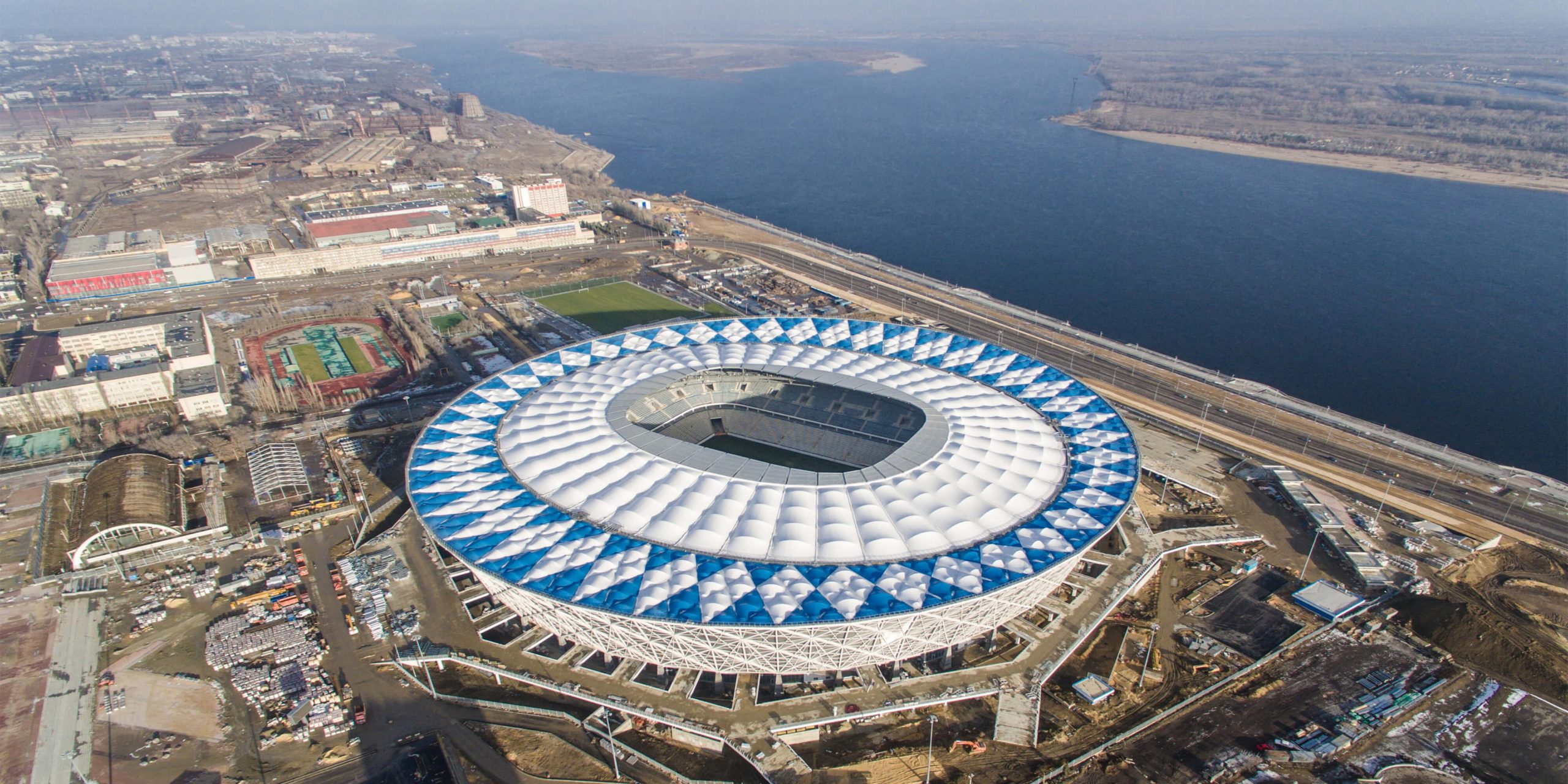 https://mdw-travel-data-us-east-1.s3.amazonaws.com/img/country/Russia/Volgograd-Arena/img_01.jpg