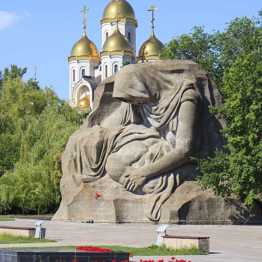 https://mdw-travel-data-us-east-1.s3.amazonaws.com/img/country/Russia/Volgograd-Baku-Highway/img_01.jpg