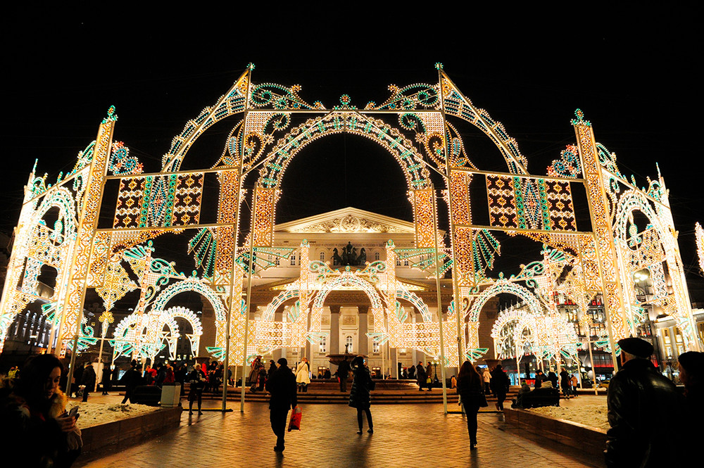 https://mdw-travel-data-us-east-1.s3.amazonaws.com/img/country/Russia/Zimny-Theatre/img_02.jpg
