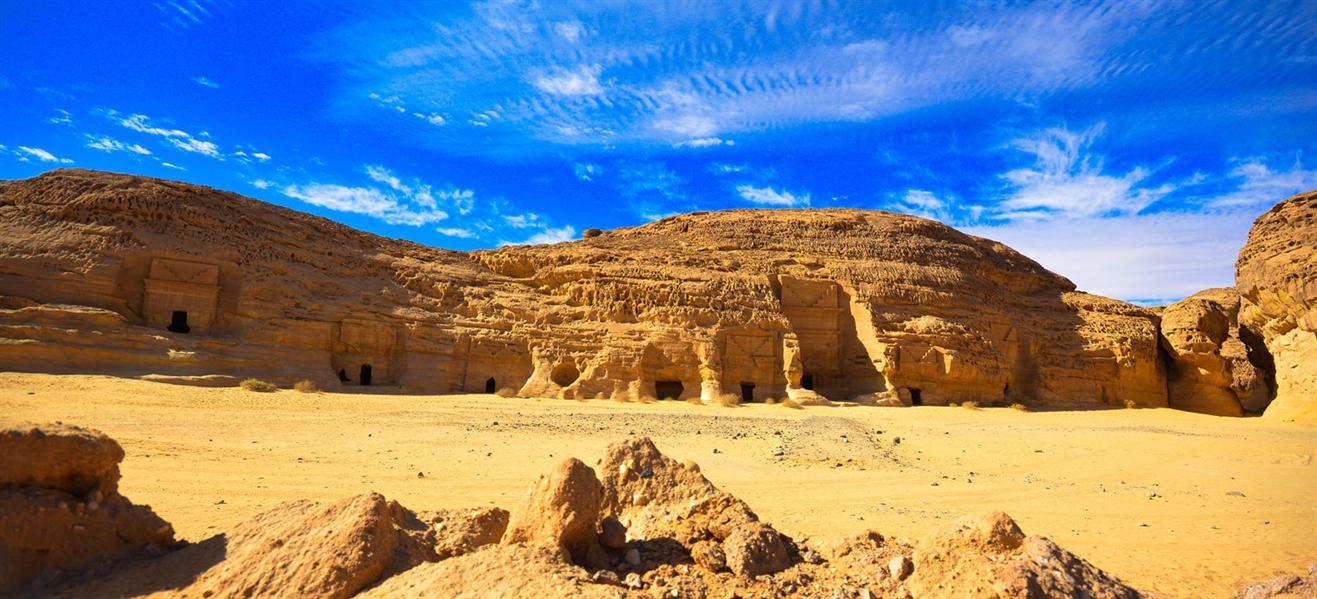 https://mdw-travel-data-us-east-1.s3.amazonaws.com/img/country/Saudi-Arabia/Al-Arqoub-Heritage-Village/img_01.jpg