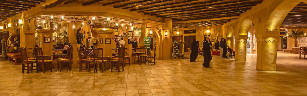 https://mdw-travel-data-us-east-1.s3.amazonaws.com/img/country/Saudi-Arabia/Al-Bukhari-Mall/img_02.jpg