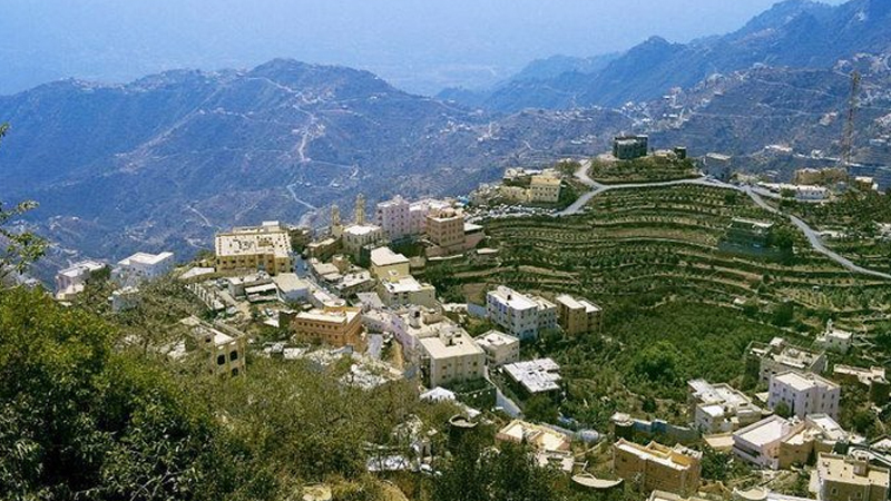 https://mdw-travel-data-us-east-1.s3.amazonaws.com/img/country/Saudi-Arabia/Al-Fayfa-Mountains/img_02.jpg