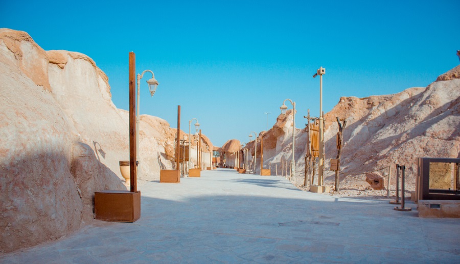 https://mdw-travel-data-us-east-1.s3.amazonaws.com/img/country/Saudi-Arabia/Al-Kar-Tourist-Village/img_03.jpg