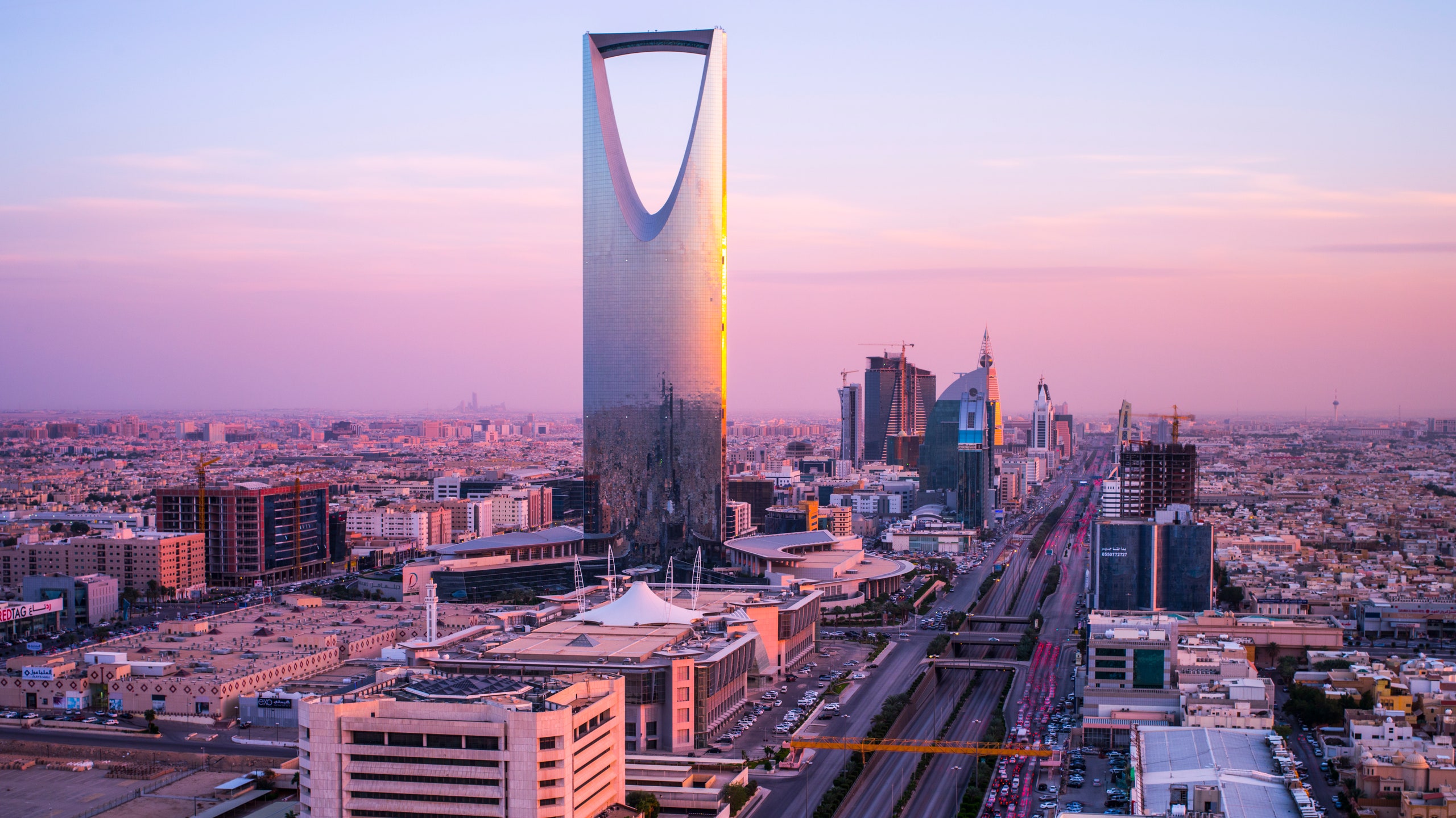 https://mdw-travel-data-us-east-1.s3.amazonaws.com/img/country/Saudi-Arabia/Al-Mial-Tomb/img_01.jpg