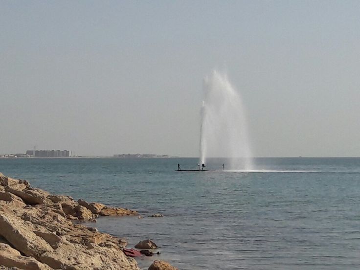 https://mdw-travel-data-us-east-1.s3.amazonaws.com/img/country/Saudi-Arabia/Al-Nakheel-Beach/img_00.jpg