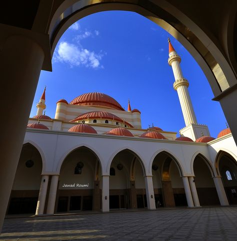 https://mdw-travel-data-us-east-1.s3.amazonaws.com/img/country/Saudi-Arabia/Al-Rajhi-Mosque/img_02.jpg