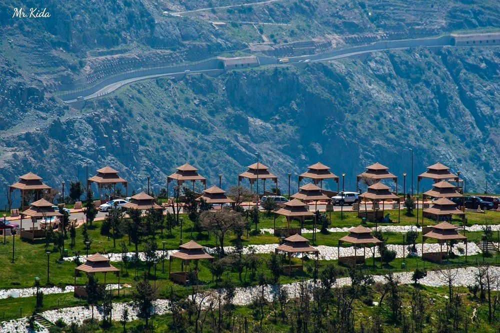 https://mdw-travel-data-us-east-1.s3.amazonaws.com/img/country/Saudi-Arabia/Al-Rakah-Park/img_01.jpg