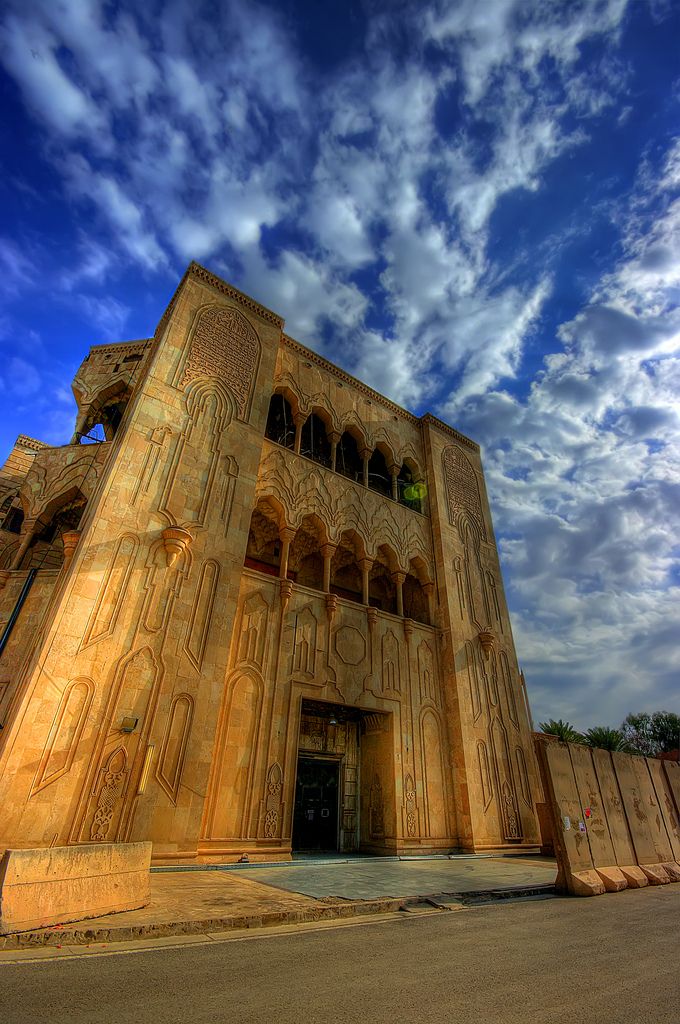 https://mdw-travel-data-us-east-1.s3.amazonaws.com/img/country/Saudi-Arabia/Al-Salam-Palace/img_03.jpg