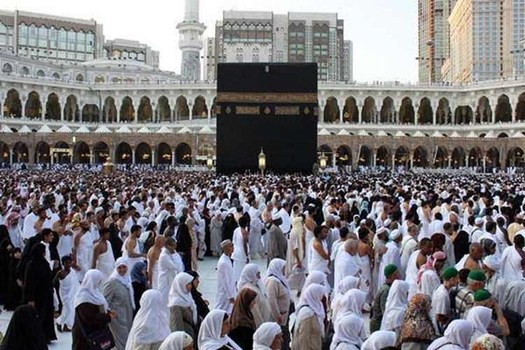 https://mdw-travel-data-us-east-1.s3.amazonaws.com/img/country/Saudi-Arabia/Al-Umara-Park/img_01.jpg