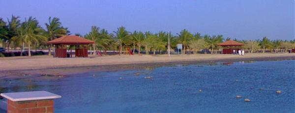 https://mdw-travel-data-us-east-1.s3.amazonaws.com/img/country/Saudi-Arabia/Aramco-Beach/img_01.jpg
