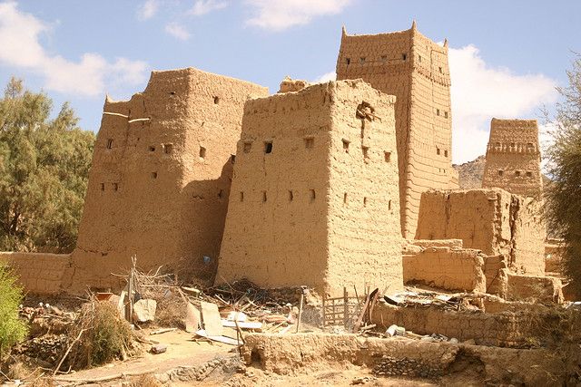 https://mdw-travel-data-us-east-1.s3.amazonaws.com/img/country/Saudi-Arabia/Asir-Village-Museum/img_03.jpg