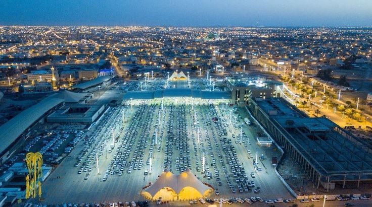 https://mdw-travel-data-us-east-1.s3.amazonaws.com/img/country/Saudi-Arabia/Buraidah-Mall/img_02.jpg