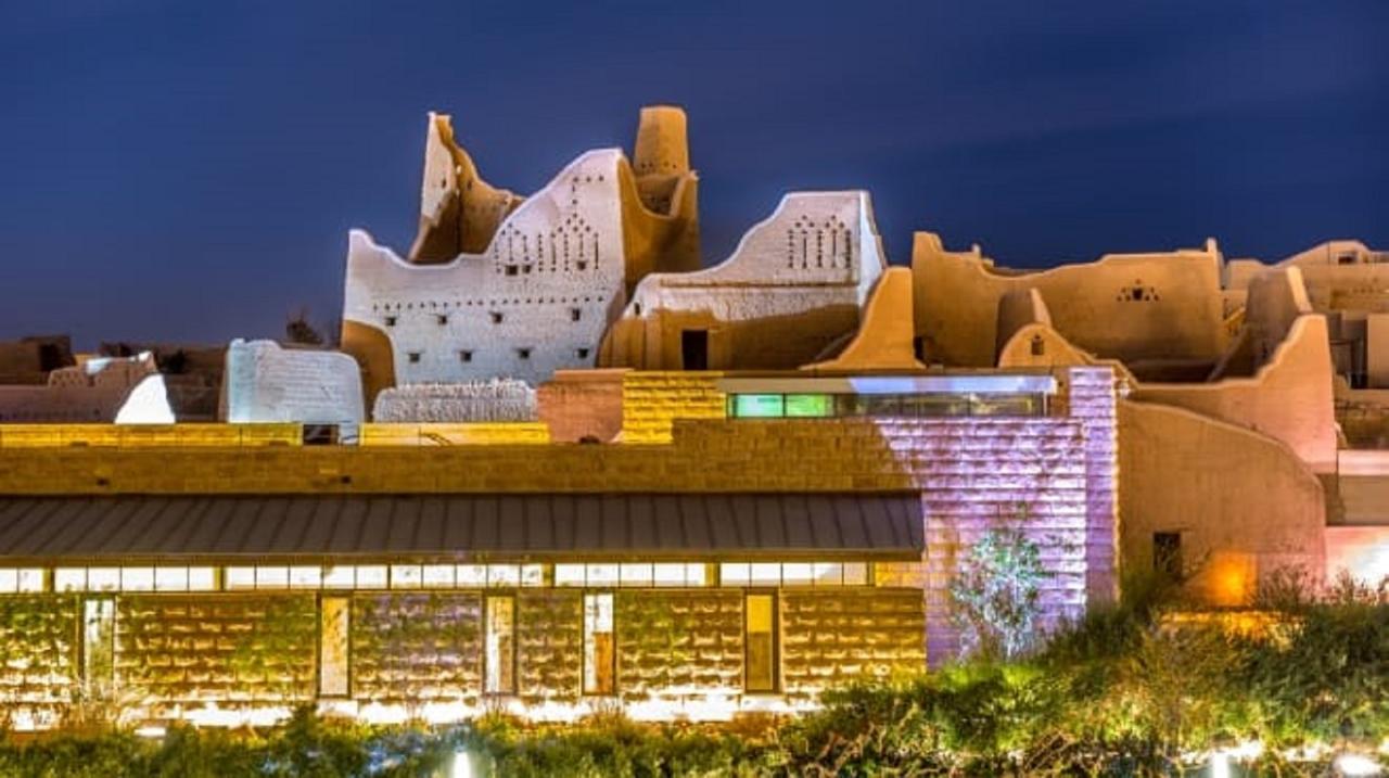 https://mdw-travel-data-us-east-1.s3.amazonaws.com/img/country/Saudi-Arabia/Buraidah-Museum/img_03.jpg
