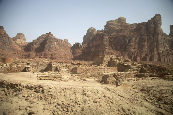 https://mdw-travel-data-us-east-1.s3.amazonaws.com/img/country/Saudi-Arabia/Dadan-Archaeological-Area/img_02.jpg