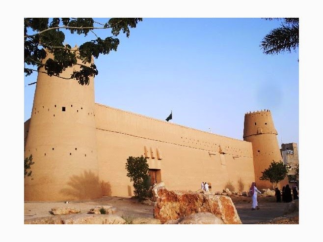 https://mdw-travel-data-us-east-1.s3.amazonaws.com/img/country/Saudi-Arabia/Dammam-Public-Library-and-National-Museum/img_02.jpg