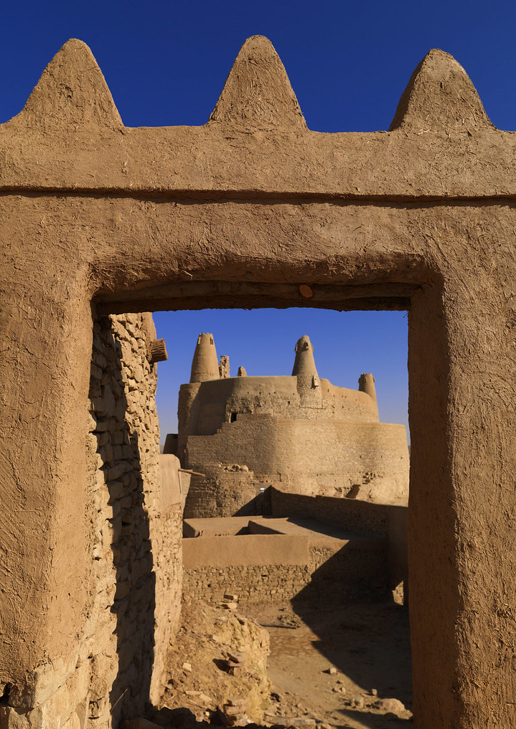 https://mdw-travel-data-us-east-1.s3.amazonaws.com/img/country/Saudi-Arabia/Dmat-Al-Jandal/img_01.jpg