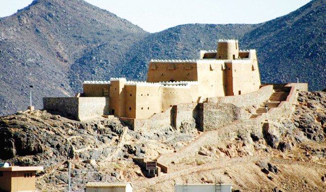 https://mdw-travel-data-us-east-1.s3.amazonaws.com/img/country/Saudi-Arabia/Fort-Al-Ukhdood/img_02.jpg