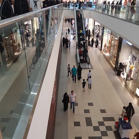 https://mdw-travel-data-us-east-1.s3.amazonaws.com/img/country/Saudi-Arabia/Golden-Mecca-Mall/img_01.jpg