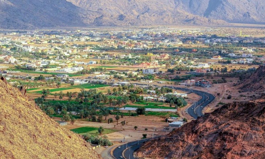 https://mdw-travel-data-us-east-1.s3.amazonaws.com/img/country/Saudi-Arabia/Haneen-Land/img_02.jpg