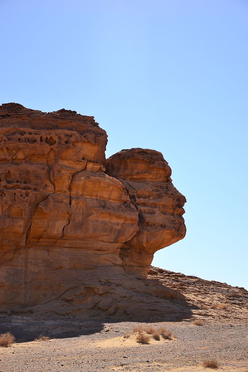 https://mdw-travel-data-us-east-1.s3.amazonaws.com/img/country/Saudi-Arabia/Isharat-Al-Madain-Saleh/img_01.jpg