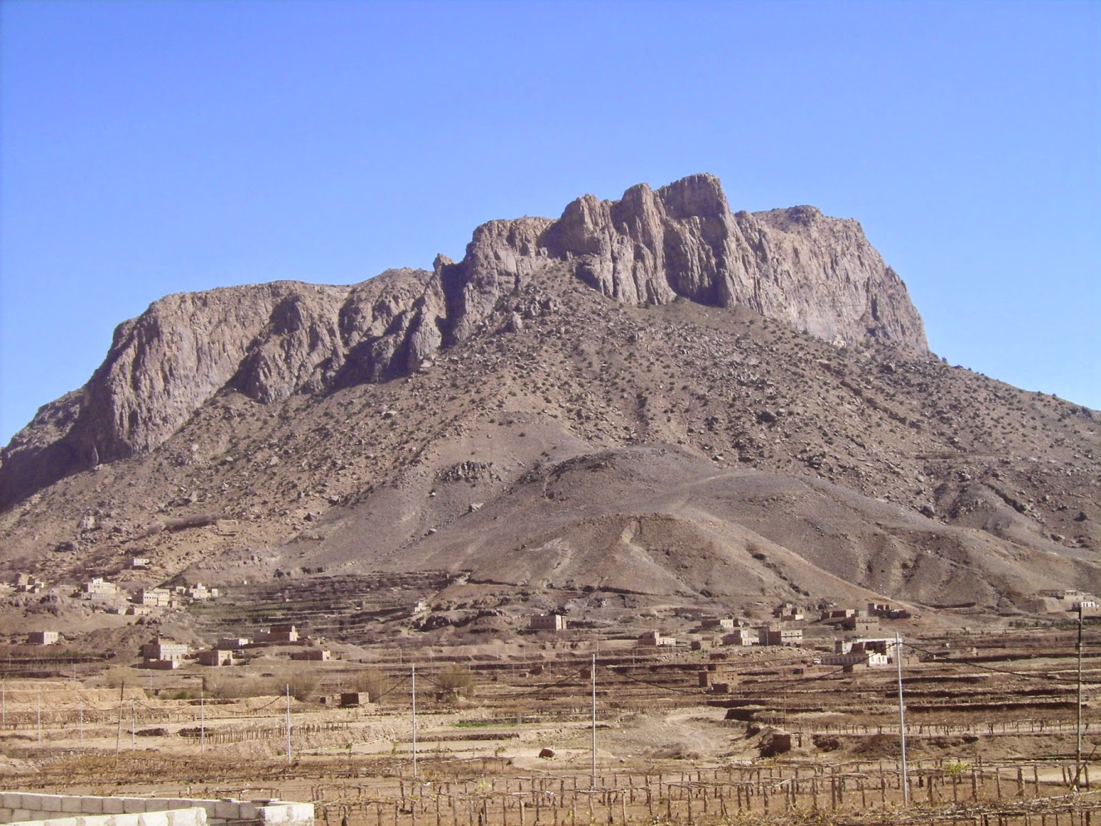 https://mdw-travel-data-us-east-1.s3.amazonaws.com/img/country/Saudi-Arabia/Jabal-AlHajjar-Archaeological-Site/img_03.jpg