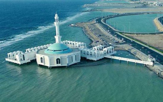 https://mdw-travel-data-us-east-1.s3.amazonaws.com/img/country/Saudi-Arabia/Jeddah-Floating-Mosque/img_03.jpg