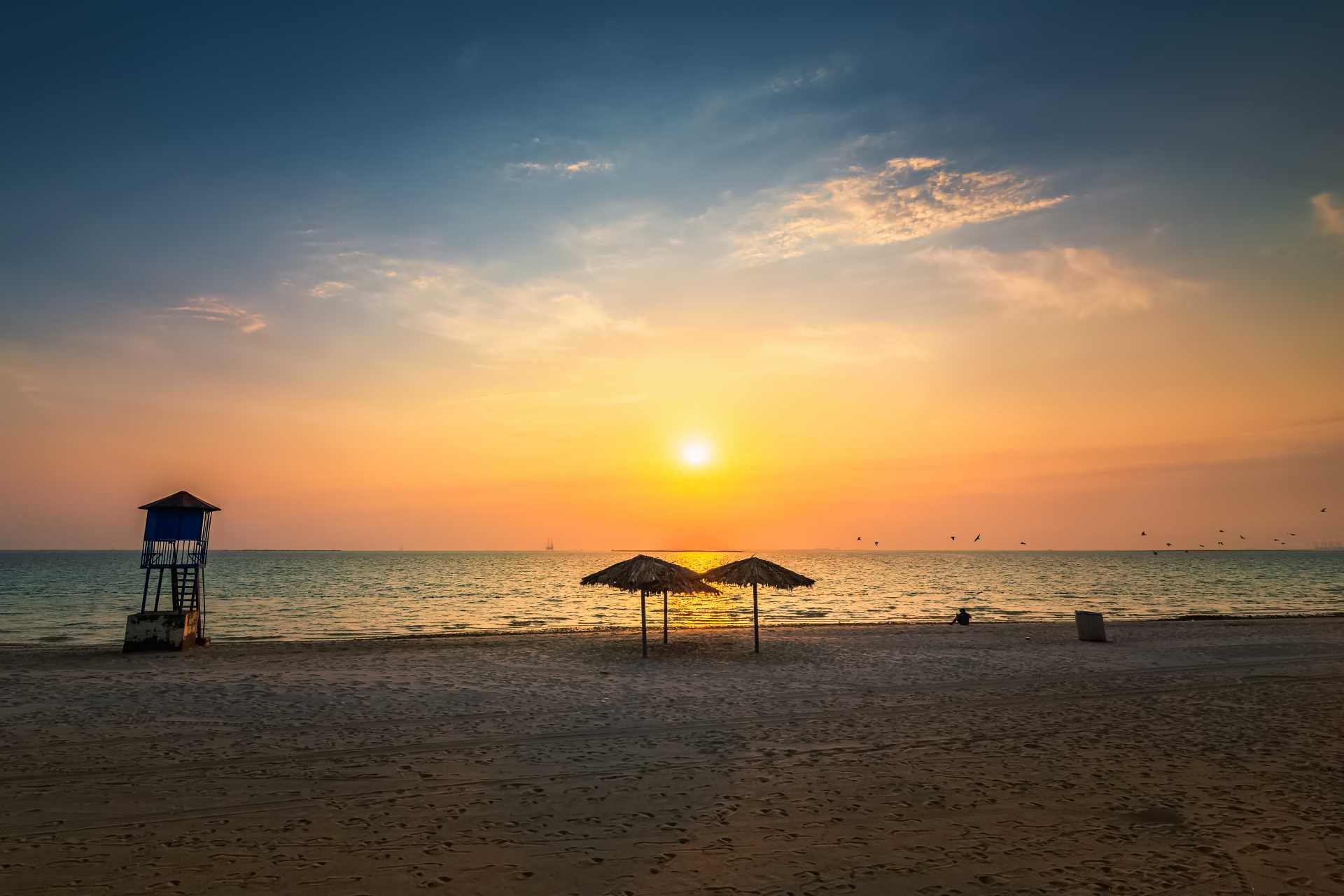 https://mdw-travel-data-us-east-1.s3.amazonaws.com/img/country/Saudi-Arabia/Jubail-Dunes/img_01.jpg
