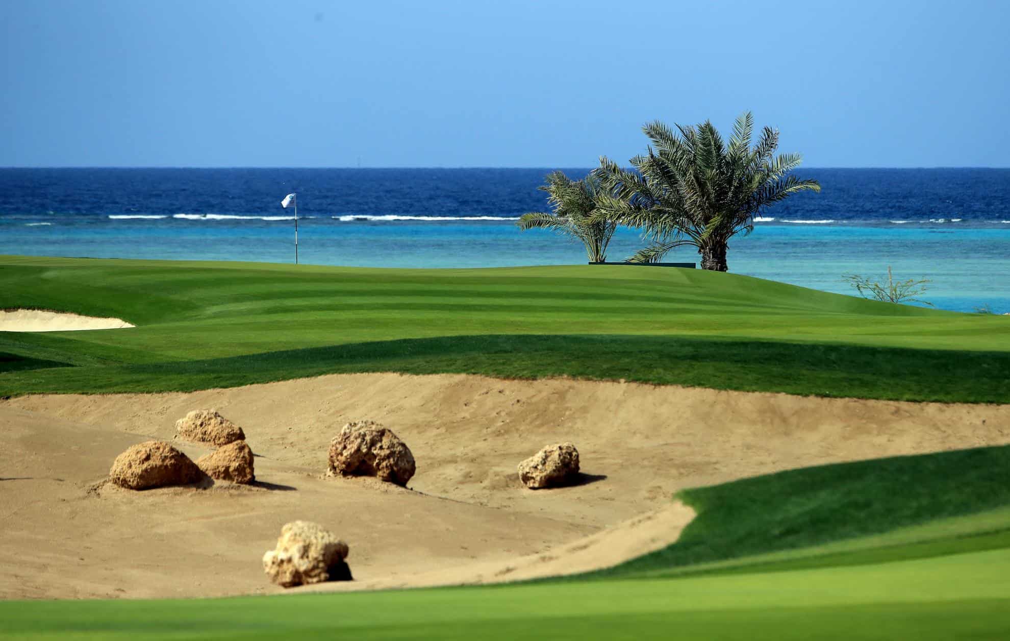 https://mdw-travel-data-us-east-1.s3.amazonaws.com/img/country/Saudi-Arabia/Jubail-Golf-Course/img_01.jpg