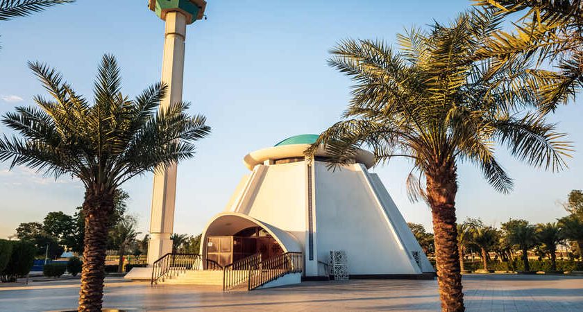 https://mdw-travel-data-us-east-1.s3.amazonaws.com/img/country/Saudi-Arabia/King-Fahad-Garden/img_03.jpg