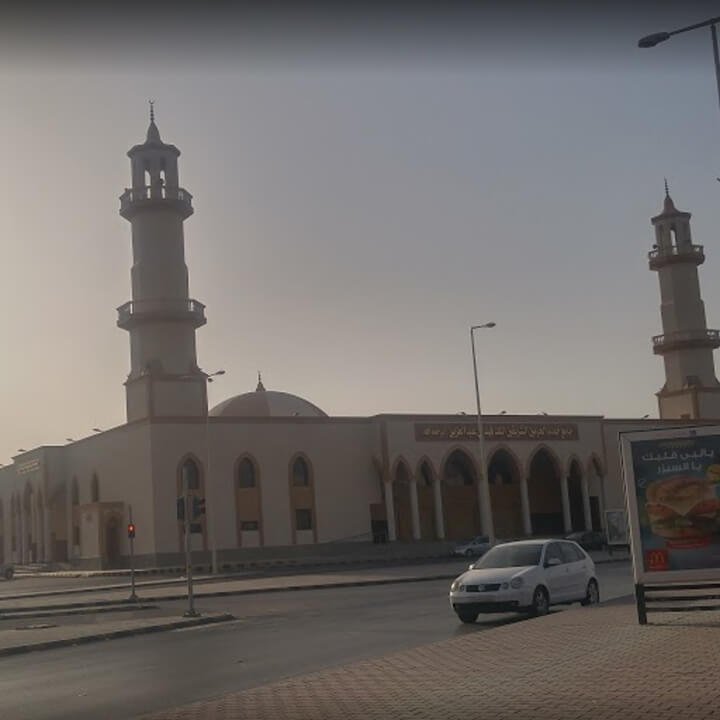https://mdw-travel-data-us-east-1.s3.amazonaws.com/img/country/Saudi-Arabia/King-Fahd-Dhahran-Mosque/img_03.jpg