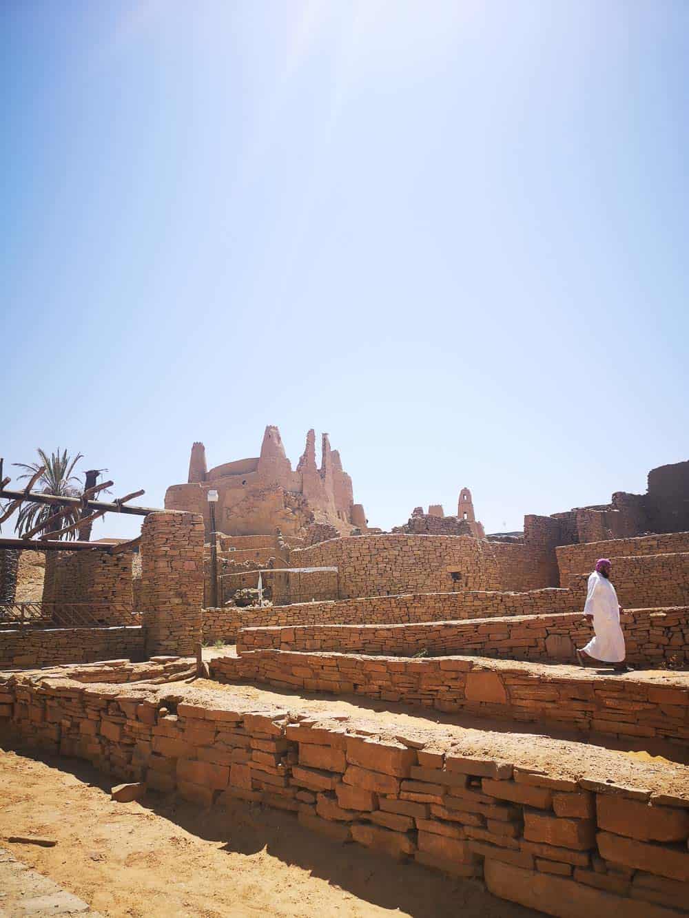 https://mdw-travel-data-us-east-1.s3.amazonaws.com/img/country/Saudi-Arabia/Marid-Castle/img_02.jpg