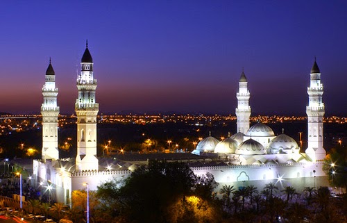 https://mdw-travel-data-us-east-1.s3.amazonaws.com/img/country/Saudi-Arabia/Masjid-Quba-Al-Najdi/img_00.jpg