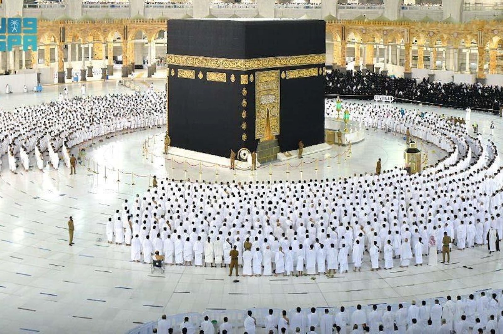 https://mdw-travel-data-us-east-1.s3.amazonaws.com/img/country/Saudi-Arabia/Mecca-Masjid/img_01.jpg
