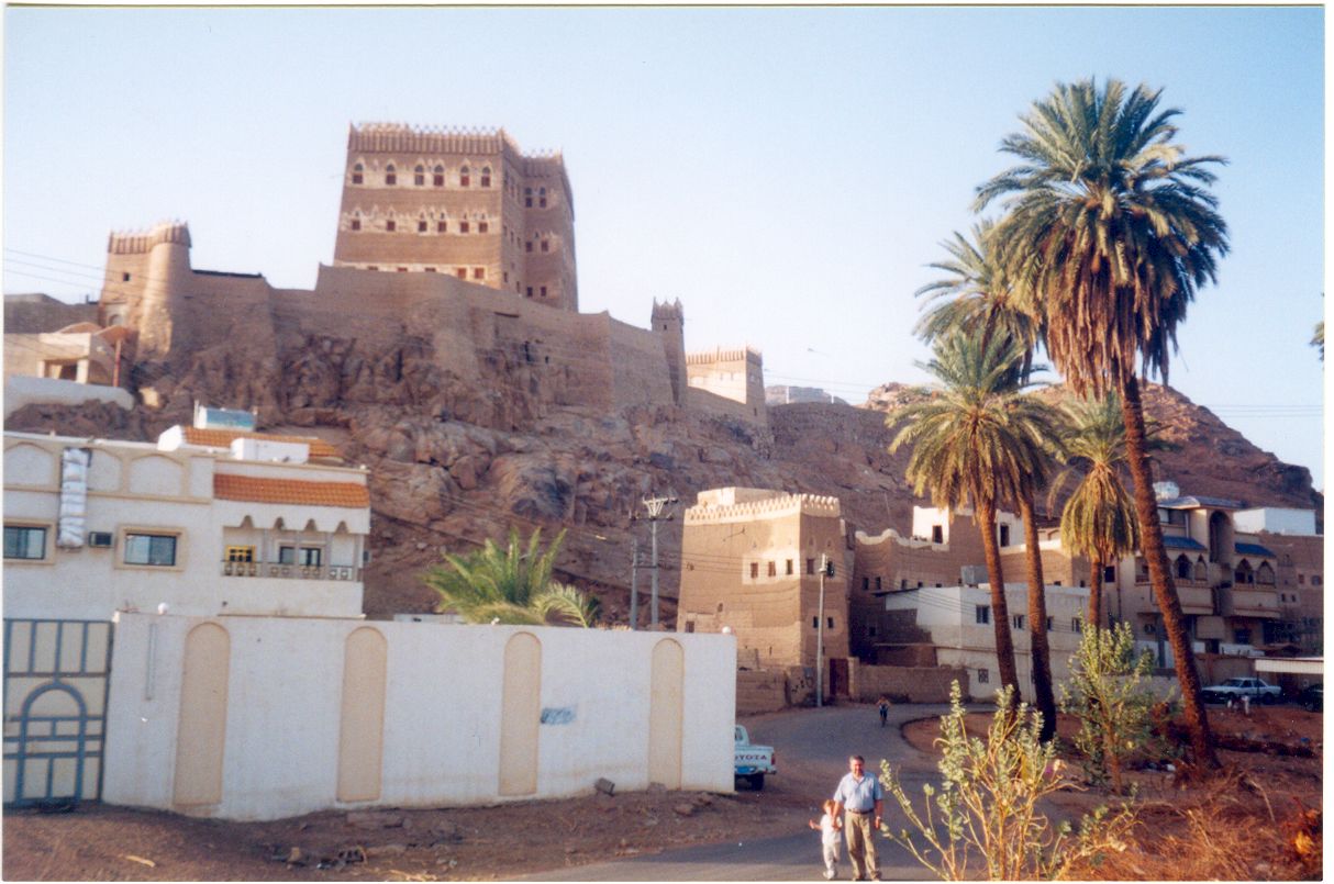 https://mdw-travel-data-us-east-1.s3.amazonaws.com/img/country/Saudi-Arabia/Najran-Museum/img_01.jpg