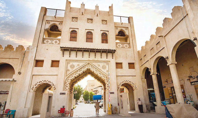https://mdw-travel-data-us-east-1.s3.amazonaws.com/img/country/Saudi-Arabia/Qaisariyah-Market/img_00.jpg