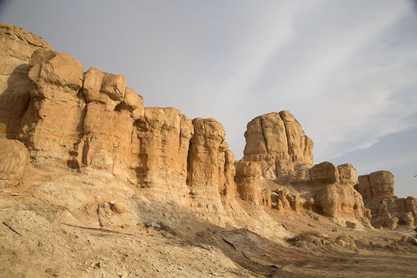 https://mdw-travel-data-us-east-1.s3.amazonaws.com/img/country/Saudi-Arabia/Qara-Mountain-Park/img_01.jpg