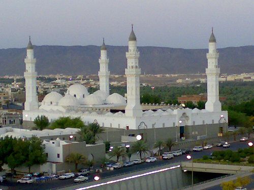 https://mdw-travel-data-us-east-1.s3.amazonaws.com/img/country/Saudi-Arabia/Quba-Mosque/img_02.jpg