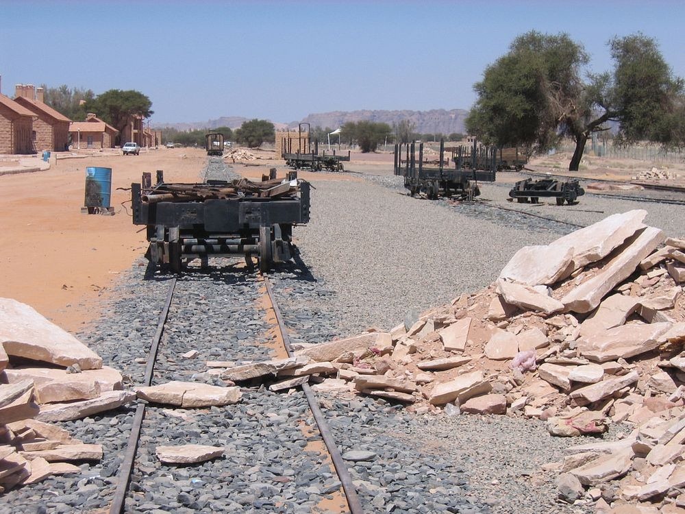 https://mdw-travel-data-us-east-1.s3.amazonaws.com/img/country/Saudi-Arabia/The-Hejaz-Railway/img_03.jpg