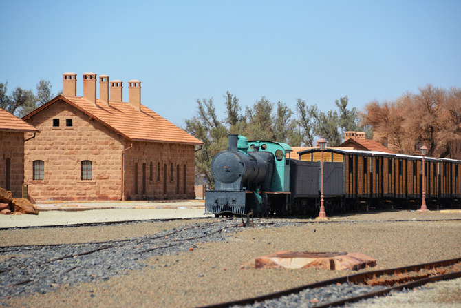 https://mdw-travel-data-us-east-1.s3.amazonaws.com/img/country/Saudi-Arabia/The-Hijaz-Railway/img_03.jpg
