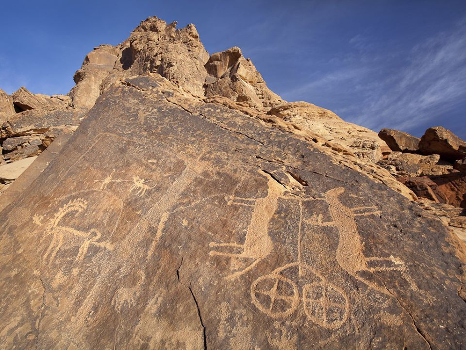 https://mdw-travel-data-us-east-1.s3.amazonaws.com/img/country/Saudi-Arabia/Umm-Sinman-Village/img_00.jpg