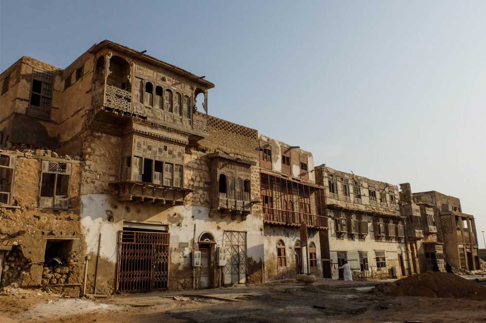 https://mdw-travel-data-us-east-1.s3.amazonaws.com/img/country/Saudi-Arabia/Yanbu-Corniche/img_01.jpg