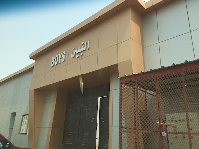 https://mdw-travel-data-us-east-1.s3.amazonaws.com/img/country/Saudi-Arabia/Yanbu-International-School/img_03.jpg